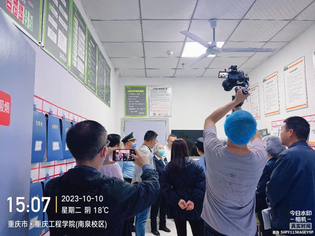 “餐饮清静你我同查”抵达重庆腾博会官网知食客食堂_腾博会官网丨食堂团餐丨食堂承包丨学校食堂承包丨重庆食堂承包丨