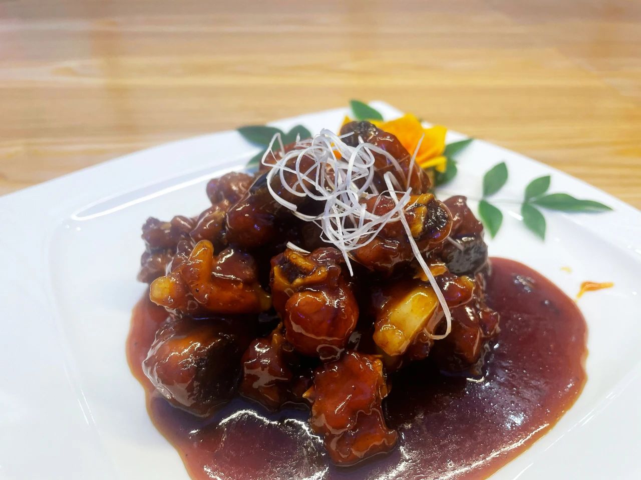 趣在美食 . 共享厨房_腾博会官网丨食堂团餐丨食堂承包丨学校食堂承包丨重庆食堂承包丨
