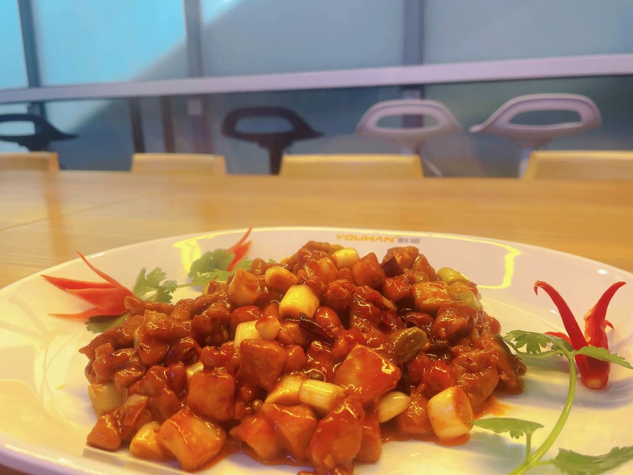 趣在美食 . 共享厨房_腾博会官网丨食堂团餐丨食堂承包丨学校食堂承包丨重庆食堂承包丨